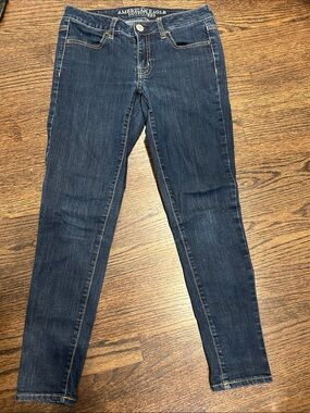 American Eagle Outfitters Women’s Skinny Jeans - Dark Wash Blue size 2